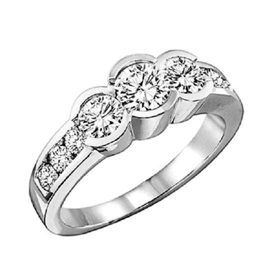 14K Diamond 9 Stones Ring 1 1/2 ctw