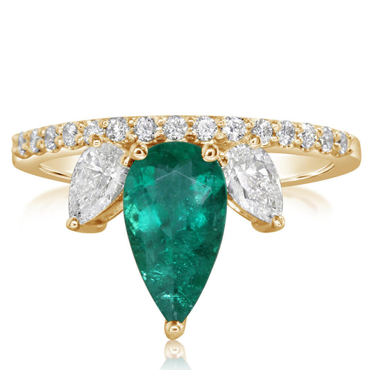 18K Yellow Gold Emerald/Diamond Ring