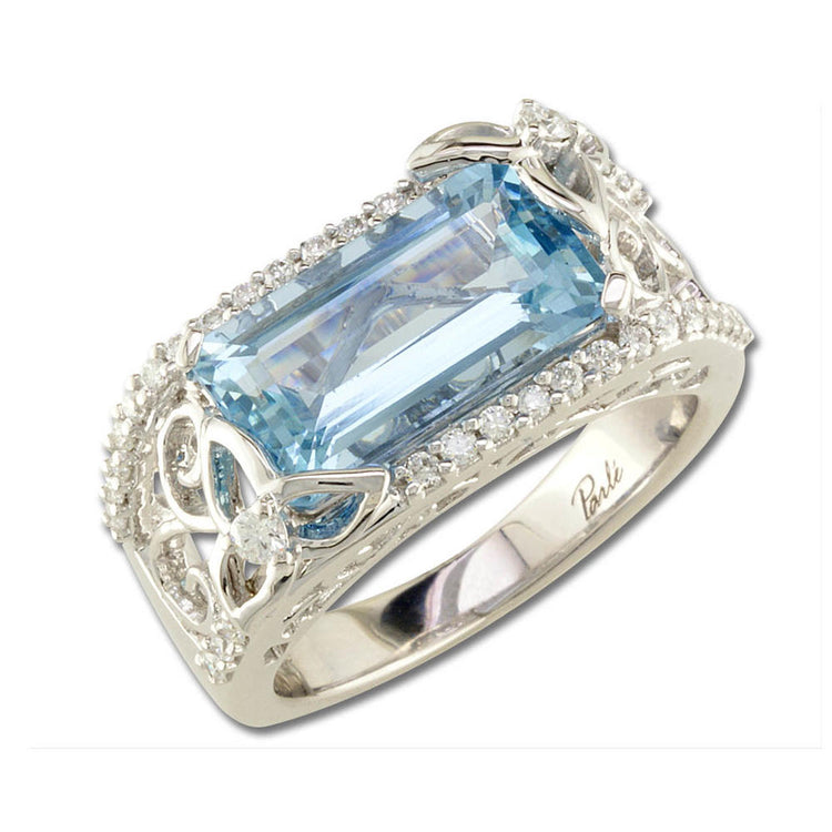 18K White Gold Aquamarine/Diamond Ring