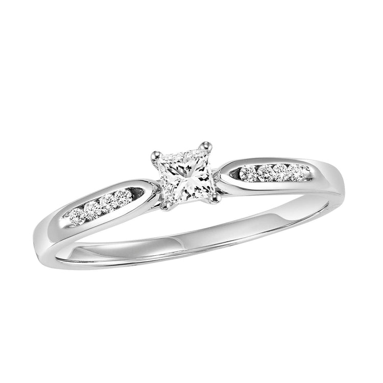 14K Diamond 1/4 ctw Engagement Ring